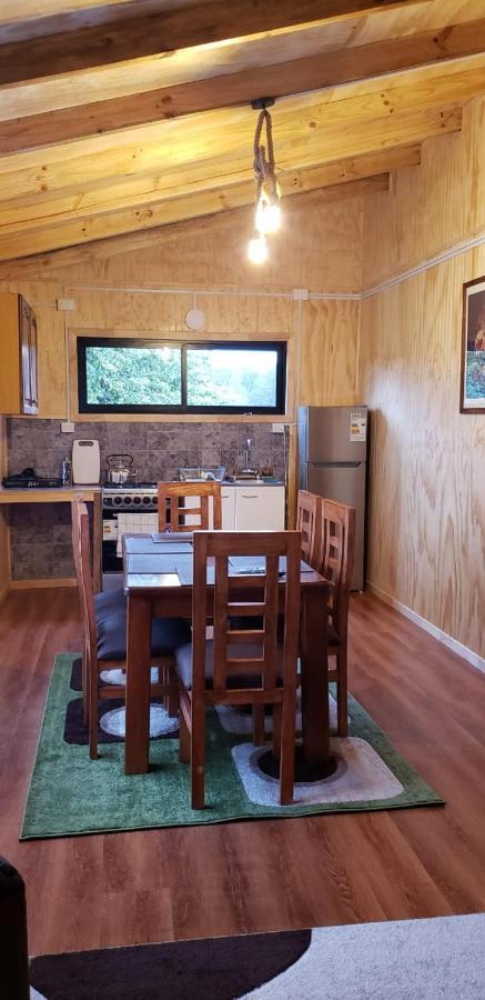 Сasa de vacaciones P Y R Canelos Hornopirén